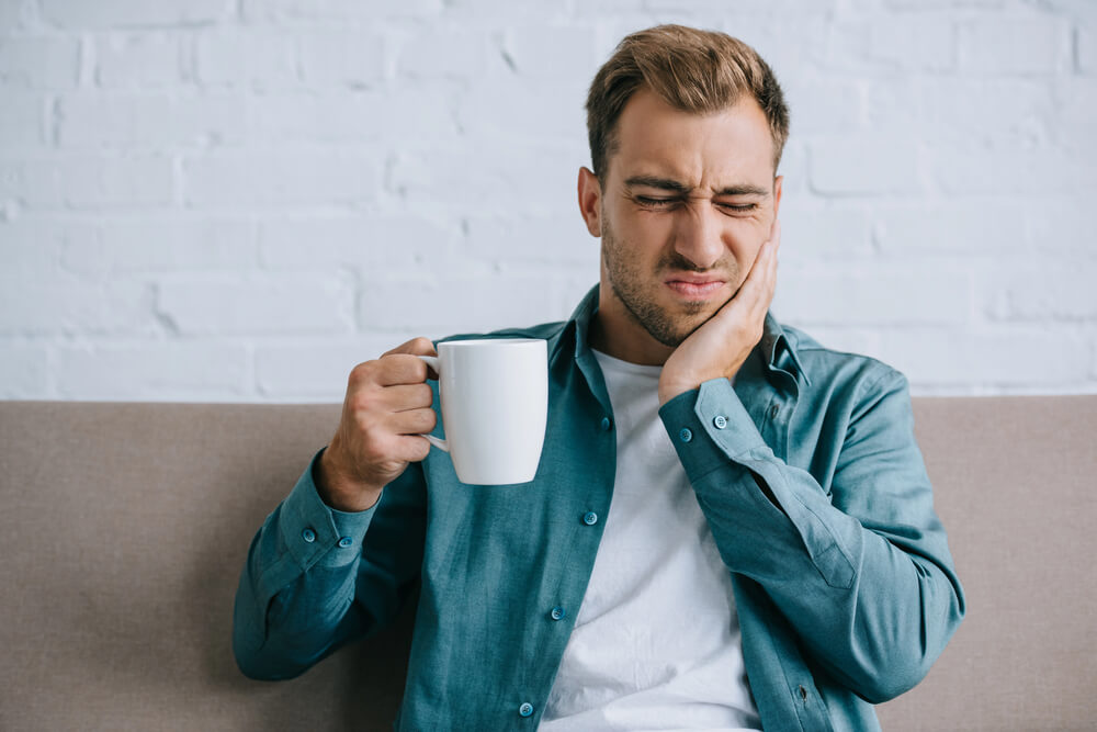 What do I do if I need a weekend dentist?